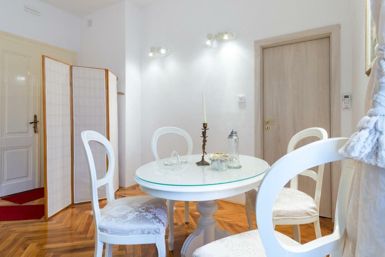 Elegant & Enchanting - Apartment At Old Town Entrance - Dubrovnik Buitenkant foto