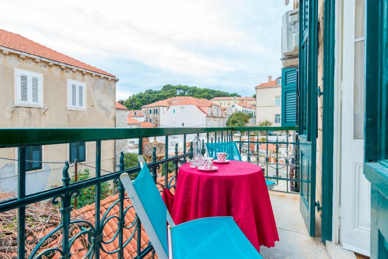 Elegant & Enchanting - Apartment At Old Town Entrance - Dubrovnik Buitenkant foto